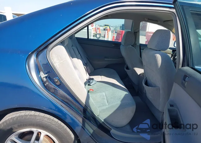 4T1BE32K64U328933: 43352978