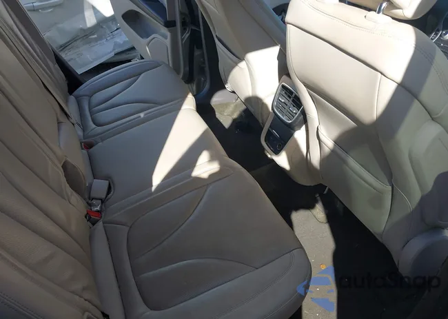 2LMPJ8LP5HBL43383: 43353077