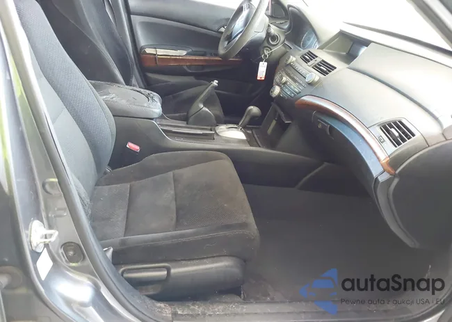 1HGCP3F77CA003816: 43353196