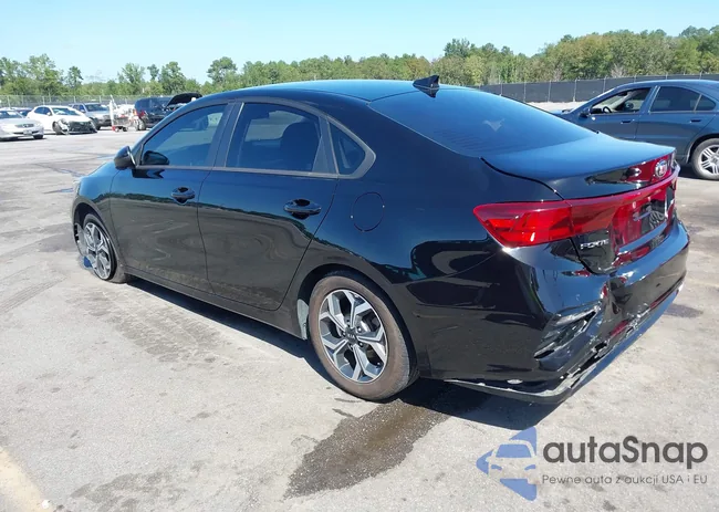 3KPF24AD3LE144263: 43352330