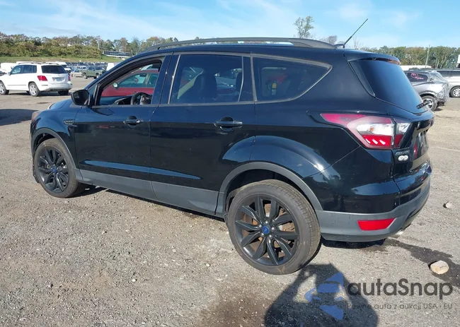 1FMCU9G99HUD47742: 43352343