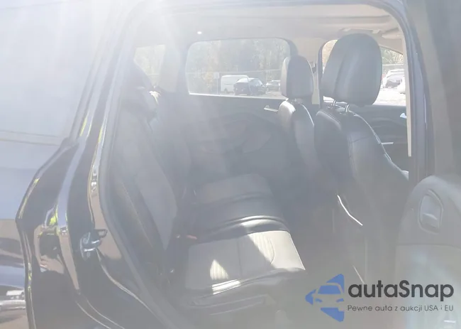 1FMCU9G99HUD47742: 43352343