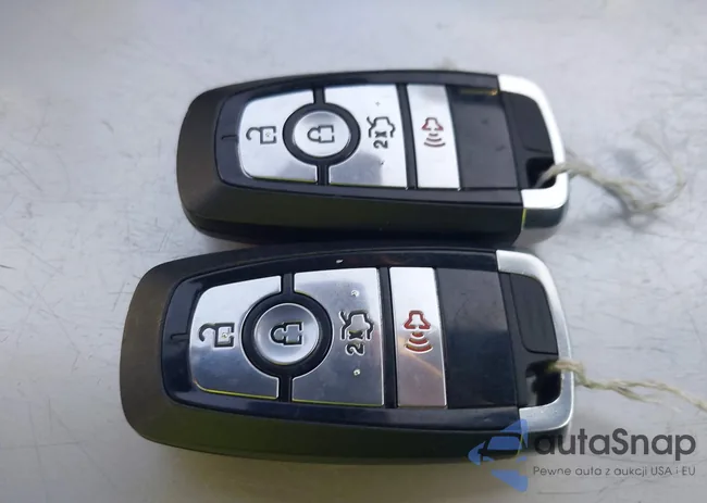 1FA6P8TH8P5113154: 43352470