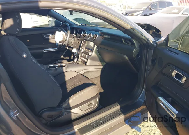 1FA6P8TH8P5113154: 43352470