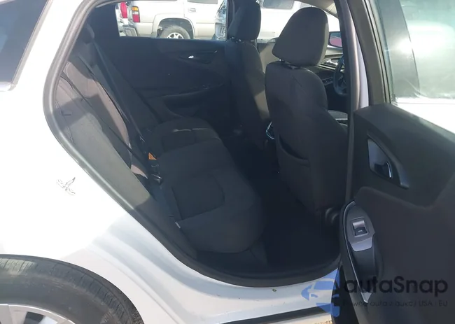 1G1ZD5STXRF108631: 43352474