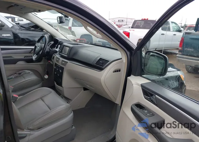 2C4RVABG0CR391993: 43352658