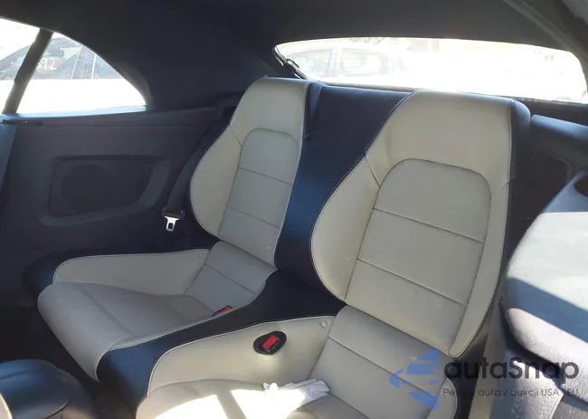 1FATP8UH2H5287871: 43353681