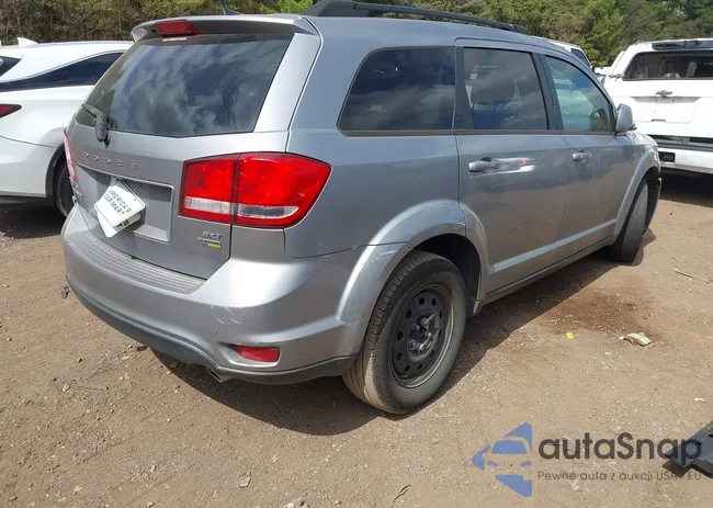 3C4PDCBG1JT528763: 43353683