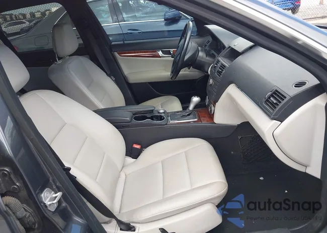 WDDGF5EBXBA512436: 43353705