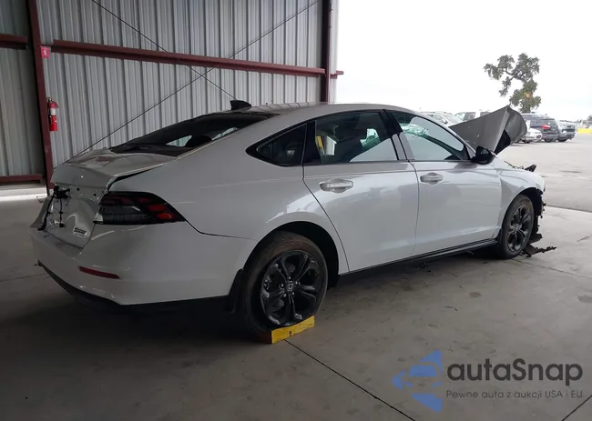 1HGCY1F40SA056976: 43353820