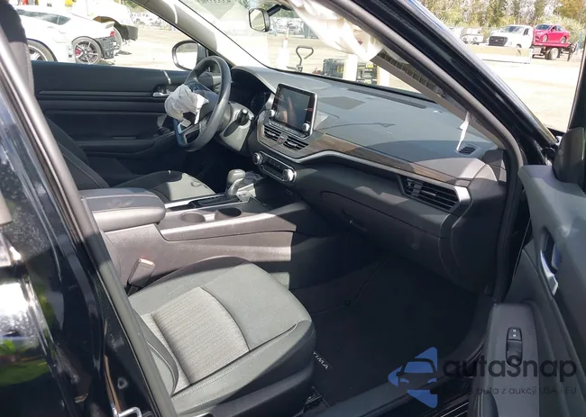 1N4BL4DV7SN397232: 43353903