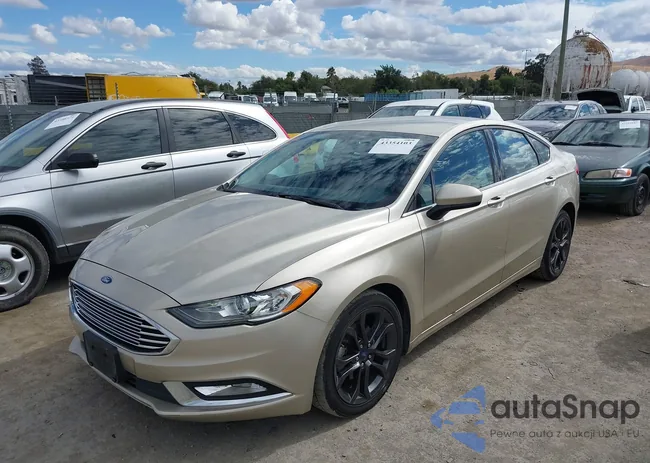 3FA6P0HD0JR233204: 43354103