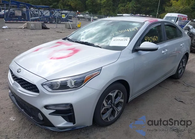 3KPF24AD4KE103462: 43354129