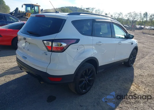 1FMCU9GD8HUD48465: 43354229