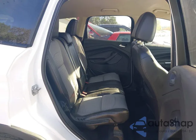 1FMCU9GD8HUD48465: 43354229