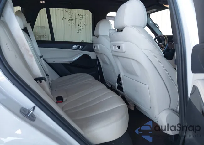 5UXCR6C59KLL21046: 43353523