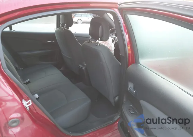 1C3CCBBB7CN164131: 43353543