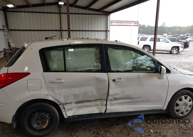 3N1BC13E49L356757: 43355094