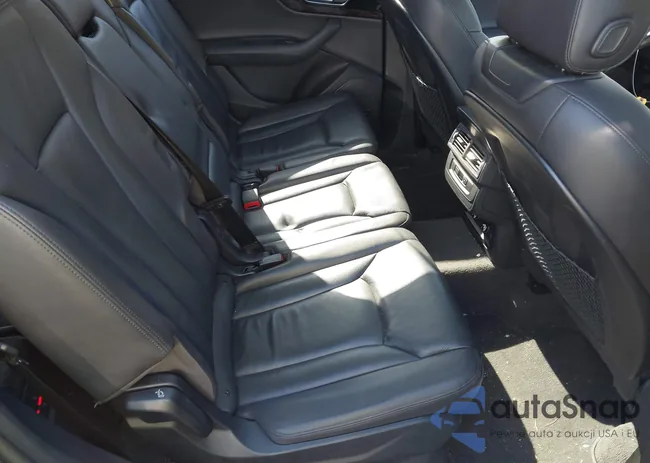 WA1LAAF78JD035393: 43355200