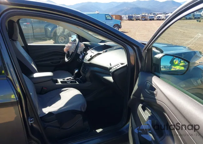 1FMCU0F70JUC78795: 43354395