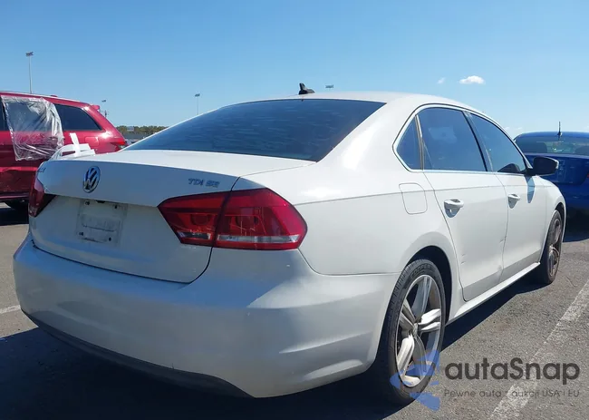 1VWBN7A30EC092659: 43354520