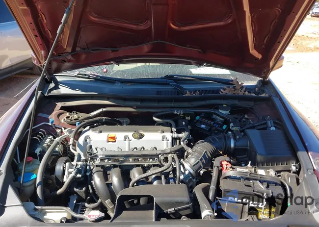 1HGCP2F73BA088274: 43355686