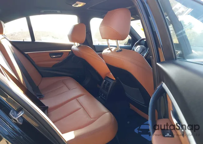 WBA8D9C30HA011651: 43356015