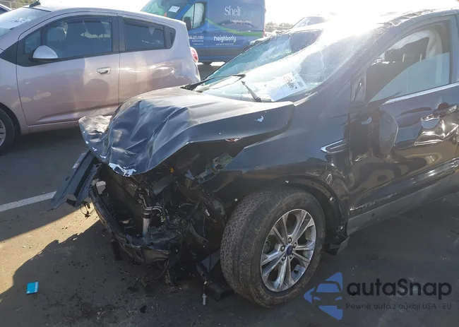 1FMCU0GD6HUE75565: 43356067