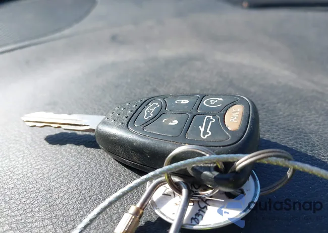 1C3BCBFG2CN284811: 43356235