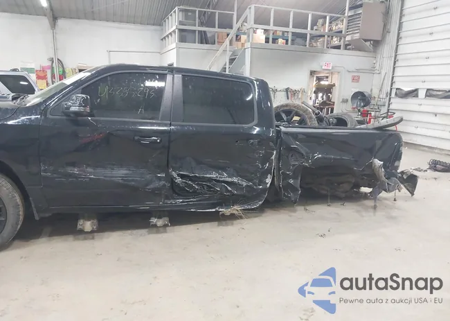 1C6SRFJT6PN602142: 43355295