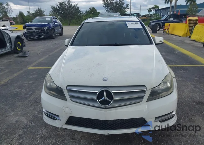 WDDGF4HB3DA775716: 43355480