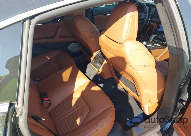 ZAM56YPM0NX406978: 43356826