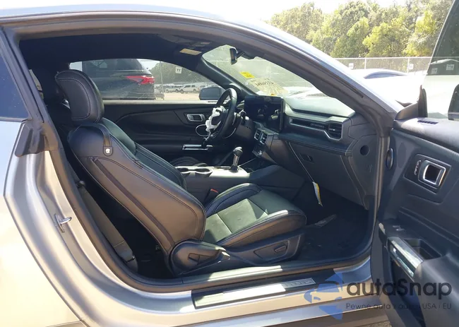 1FA6P8CF8R5410488: 43356884