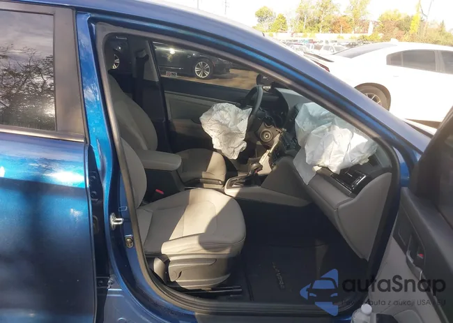 5NPD84LF0HH176398: 43356918