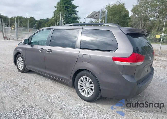 5TDYK3DC5DS319643: 43356996