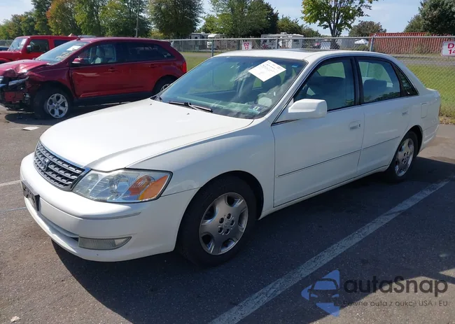 4T1BF28B03U285221: 43357204