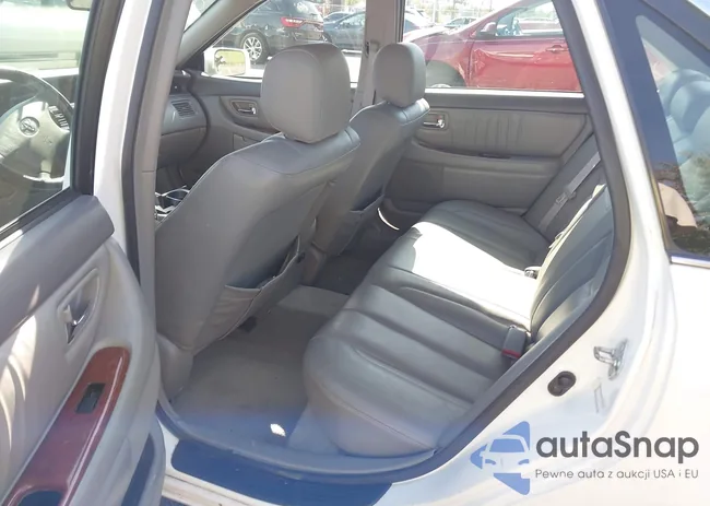 4T1BF28B03U285221: 43357204