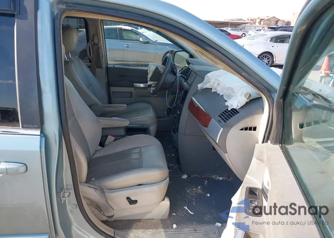 2A8HR54P28R134919: 43357227