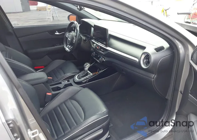 3KPF54AD9NE423792: 43357252