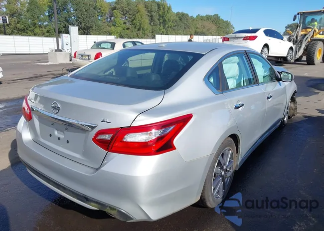 1N4AL3AP9HC242164: 43356561