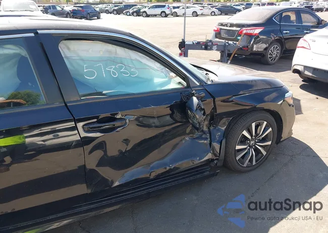 2HGFE1F77PH303418: 43357833