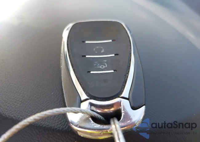 1G1ZB5ST9JF117475: 43357942