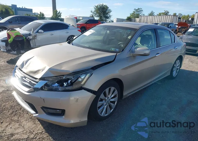 1HGCR2F81EA121246: 43358005