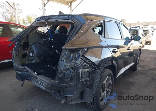 5NMJF3AE4NH001836: 43358084