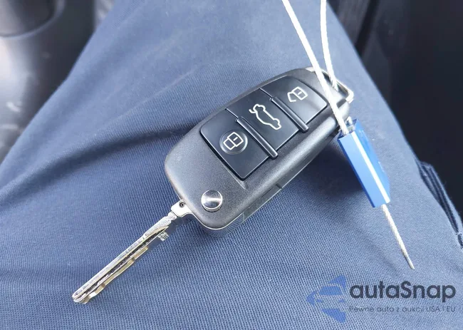 WA1HCCFS8JR031587: 43358237