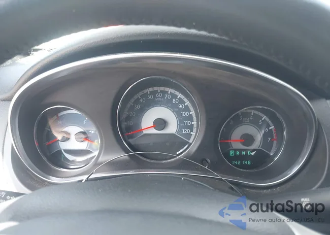 1C3CCBBB4DN655290: 43358246