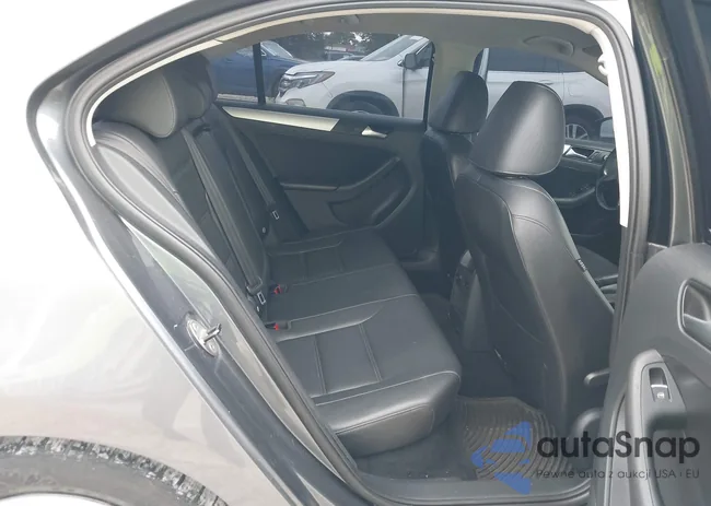 3VWDX7AJ1DM393052: 43357339