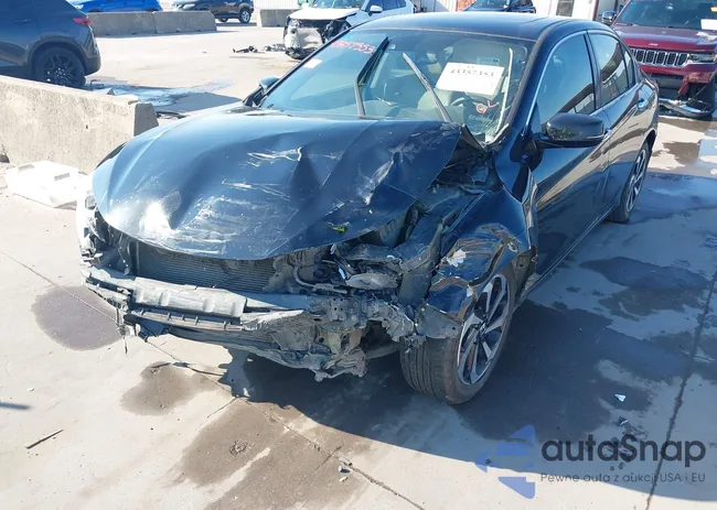 1HGCR2F9XHA217535: 43357353