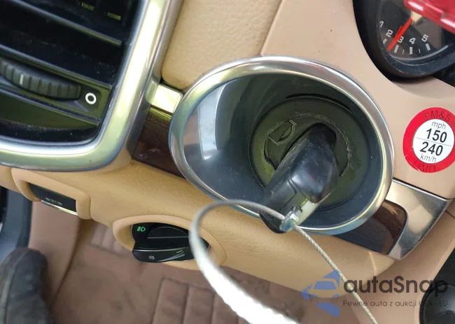 WP1AB2A25BLA44568: 43357504