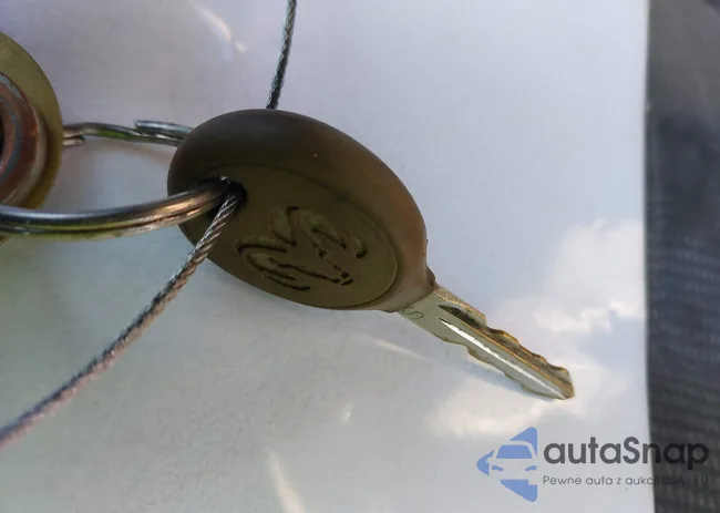 3D7KR28DX8G130074: 43357553